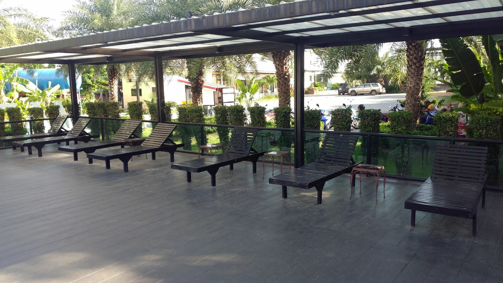 โรงแรมมาเบิล การ์เดนวิว พัทยา Pattaya ภายนอก รูปภาพ