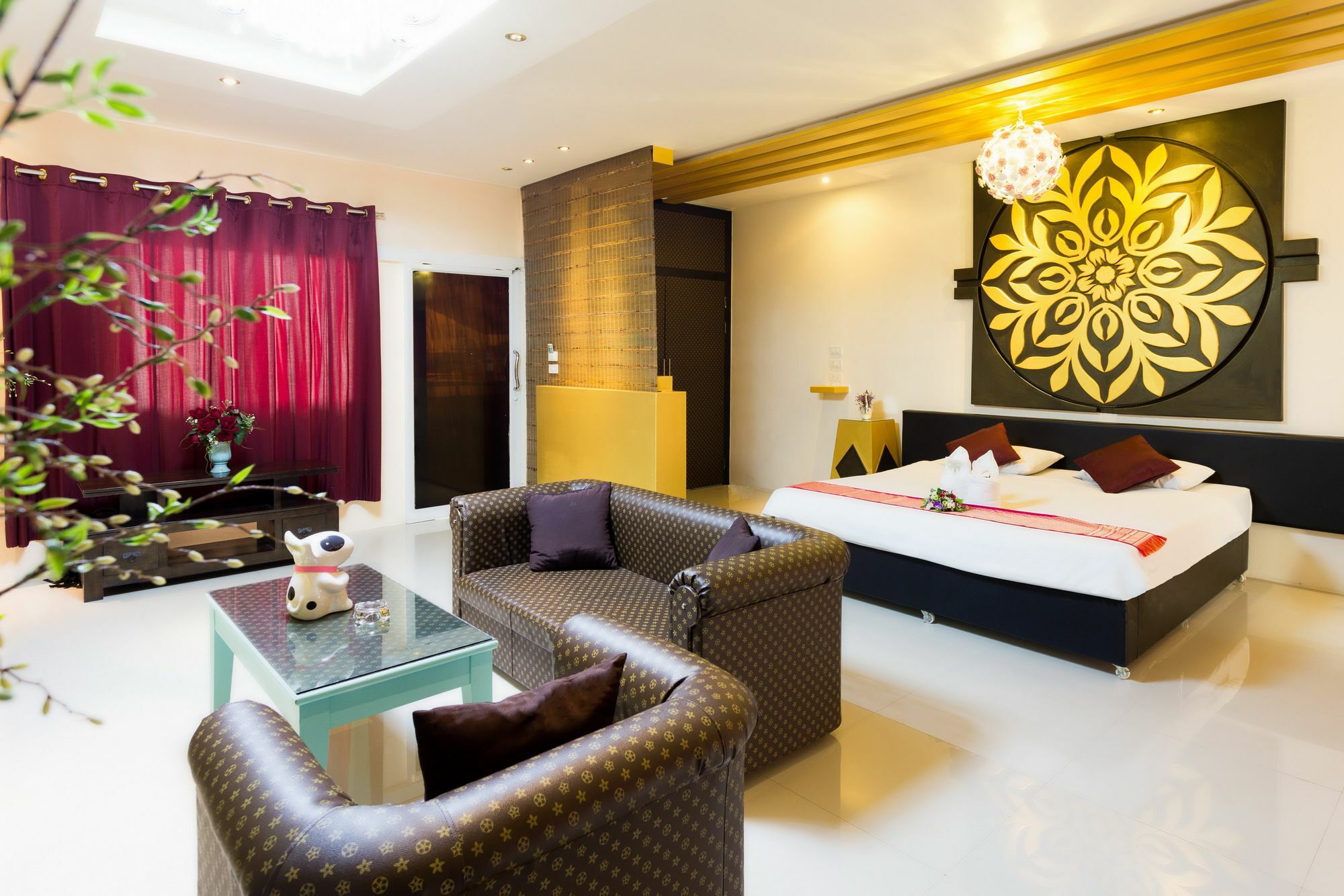 โรงแรมมาเบิล การ์เดนวิว พัทยา Pattaya ภายนอก รูปภาพ
