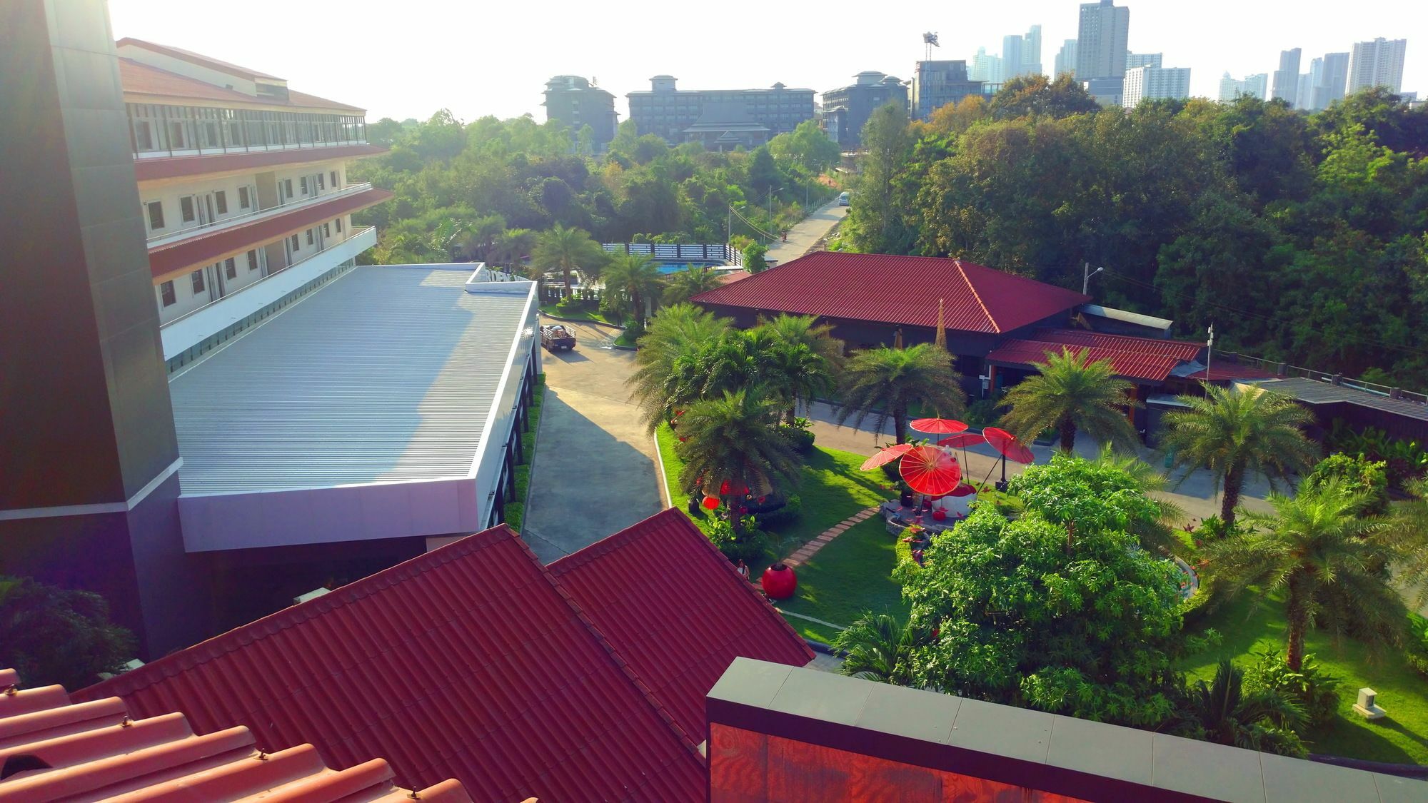 โรงแรมมาเบิล การ์เดนวิว พัทยา Pattaya ภายนอก รูปภาพ